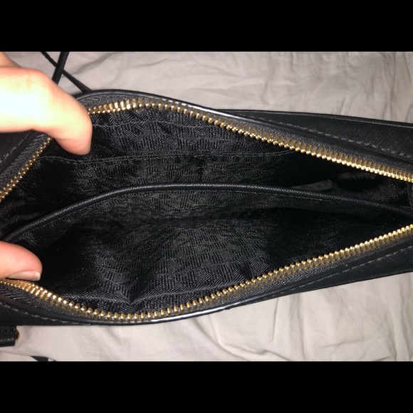 Micheal Kors Crossbody bag Black - Picture 3 of 6
